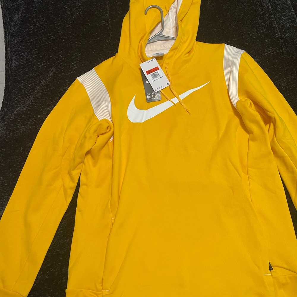 Nike Therma Yellow Hoodie with White Details